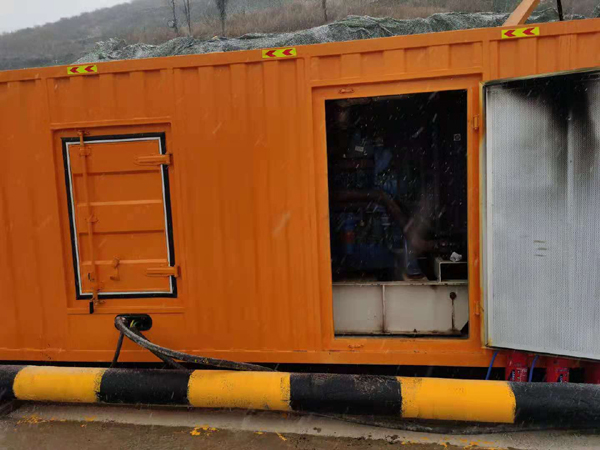 荥阳发电机出租 柴油发电机组电压低报警怎么办？